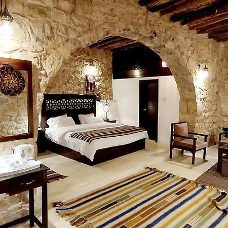 Hayat Zaman Hotel And Resort Petra Wadi Musa Eksteriør billede