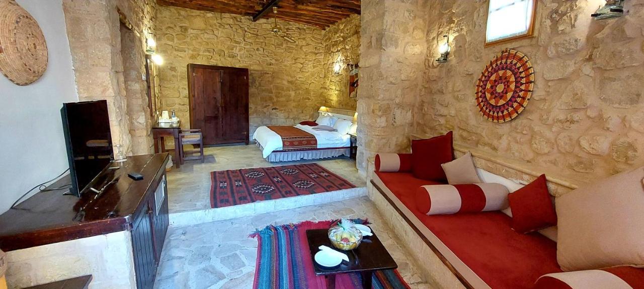 Hayat Zaman Hotel And Resort Petra Wadi Musa Eksteriør billede