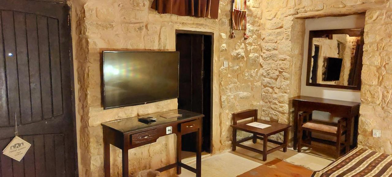 Hayat Zaman Hotel And Resort Petra Wadi Musa Eksteriør billede