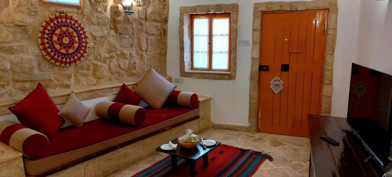 Hayat Zaman Hotel And Resort Petra Wadi Musa Eksteriør billede