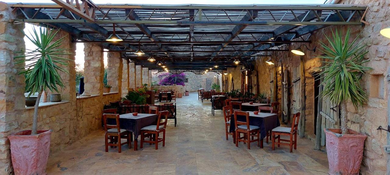 Hayat Zaman Hotel And Resort Petra Wadi Musa Eksteriør billede