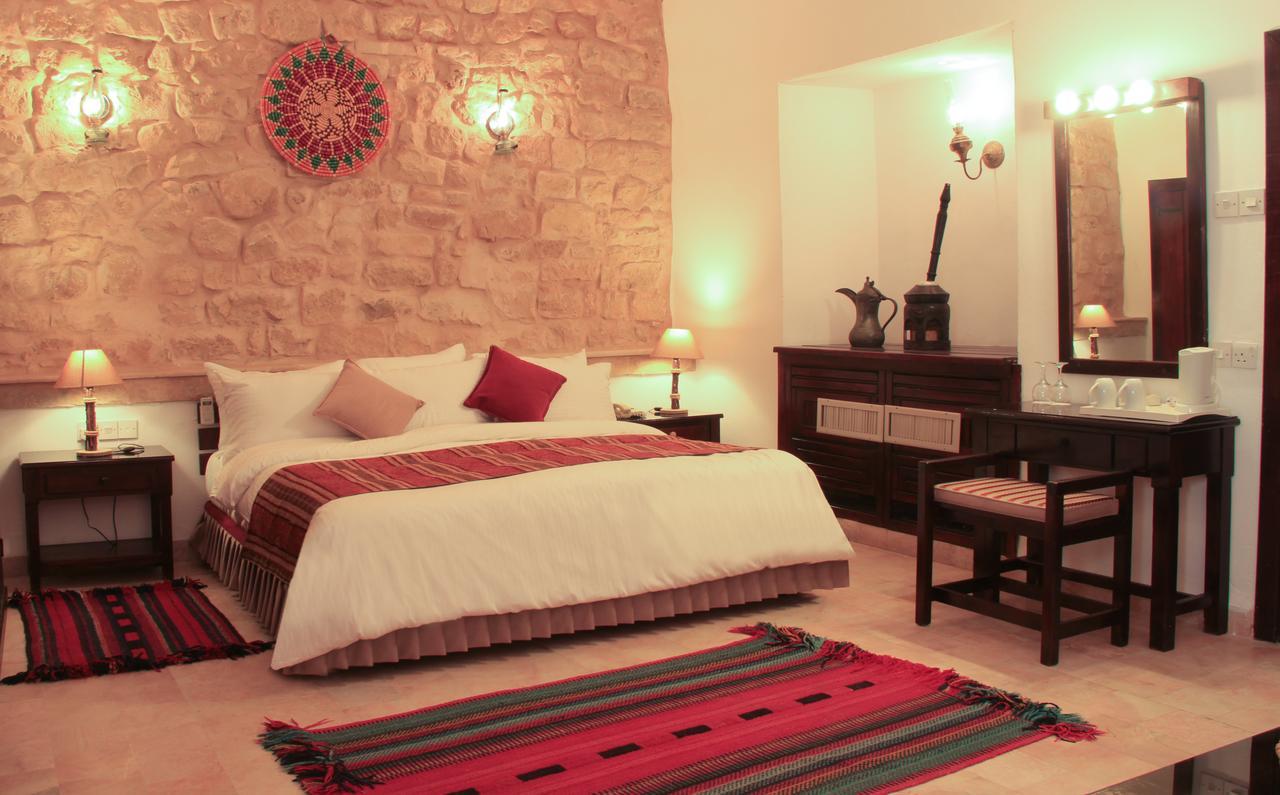 Hayat Zaman Hotel And Resort Petra Wadi Musa Eksteriør billede