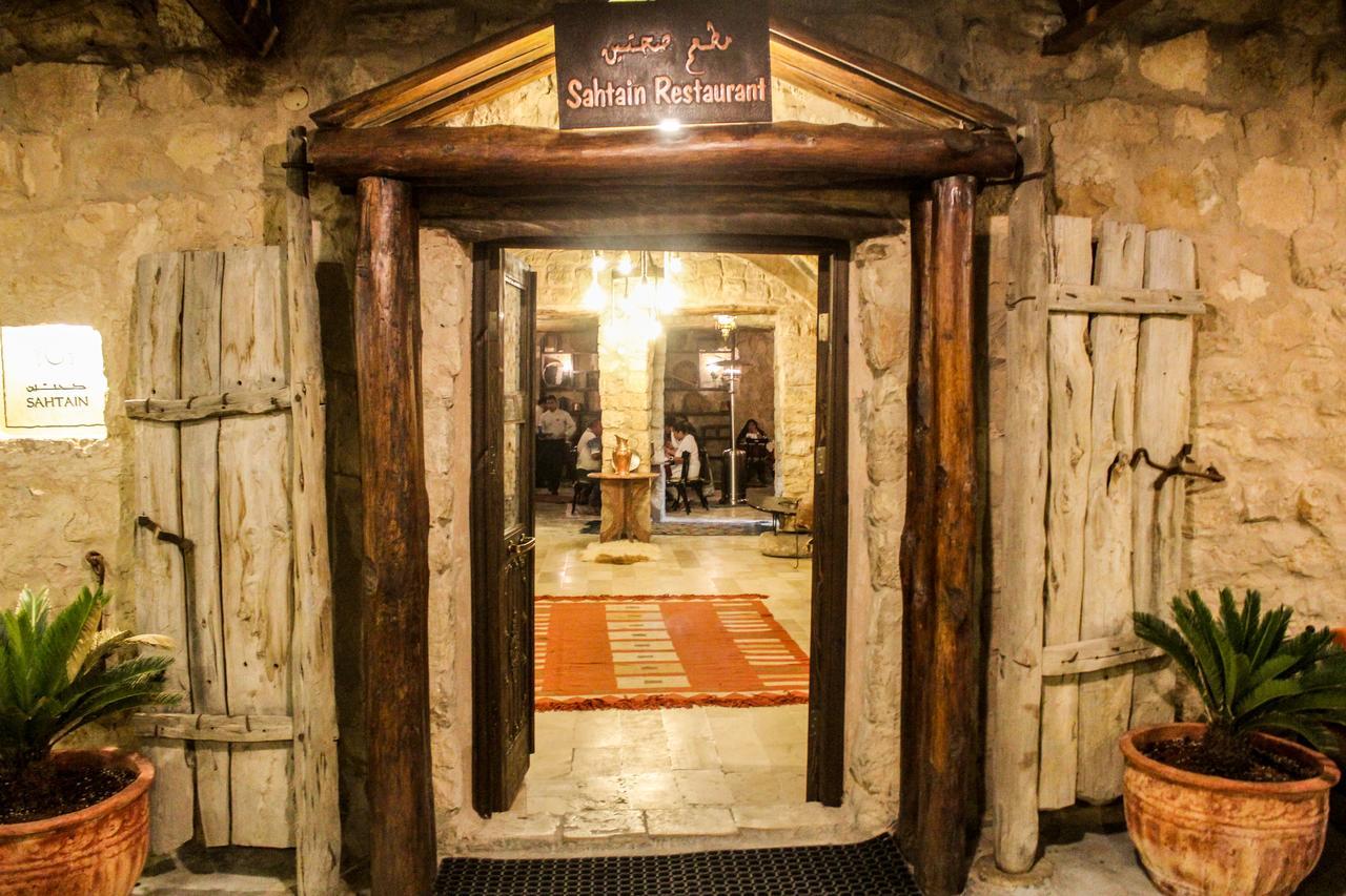 Hayat Zaman Hotel And Resort Petra Wadi Musa Eksteriør billede