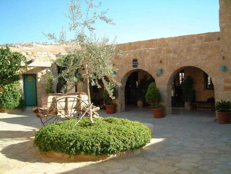 Hayat Zaman Hotel And Resort Petra Wadi Musa Eksteriør billede
